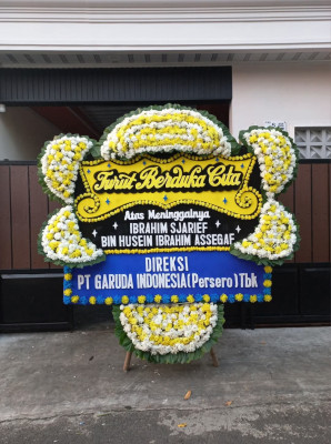 Papan Bunga Duka di Putut Tawuluh